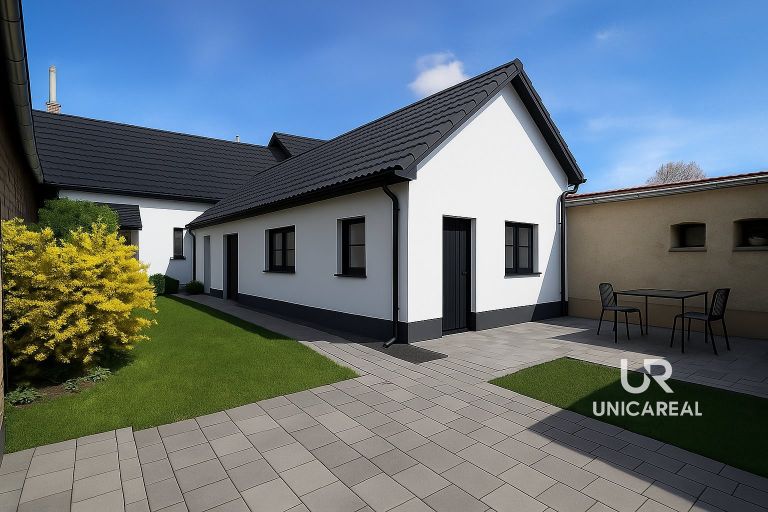 Prodej rodinného domu na pozemku 1423m2, Chvalkovice