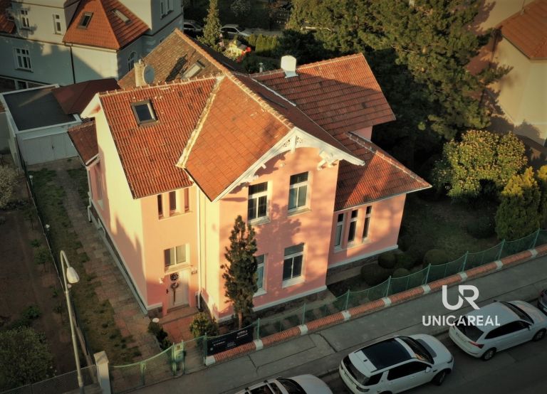 Pronájem kancelářských prostor v secesní vile, Masarykova čtvrť, Brno