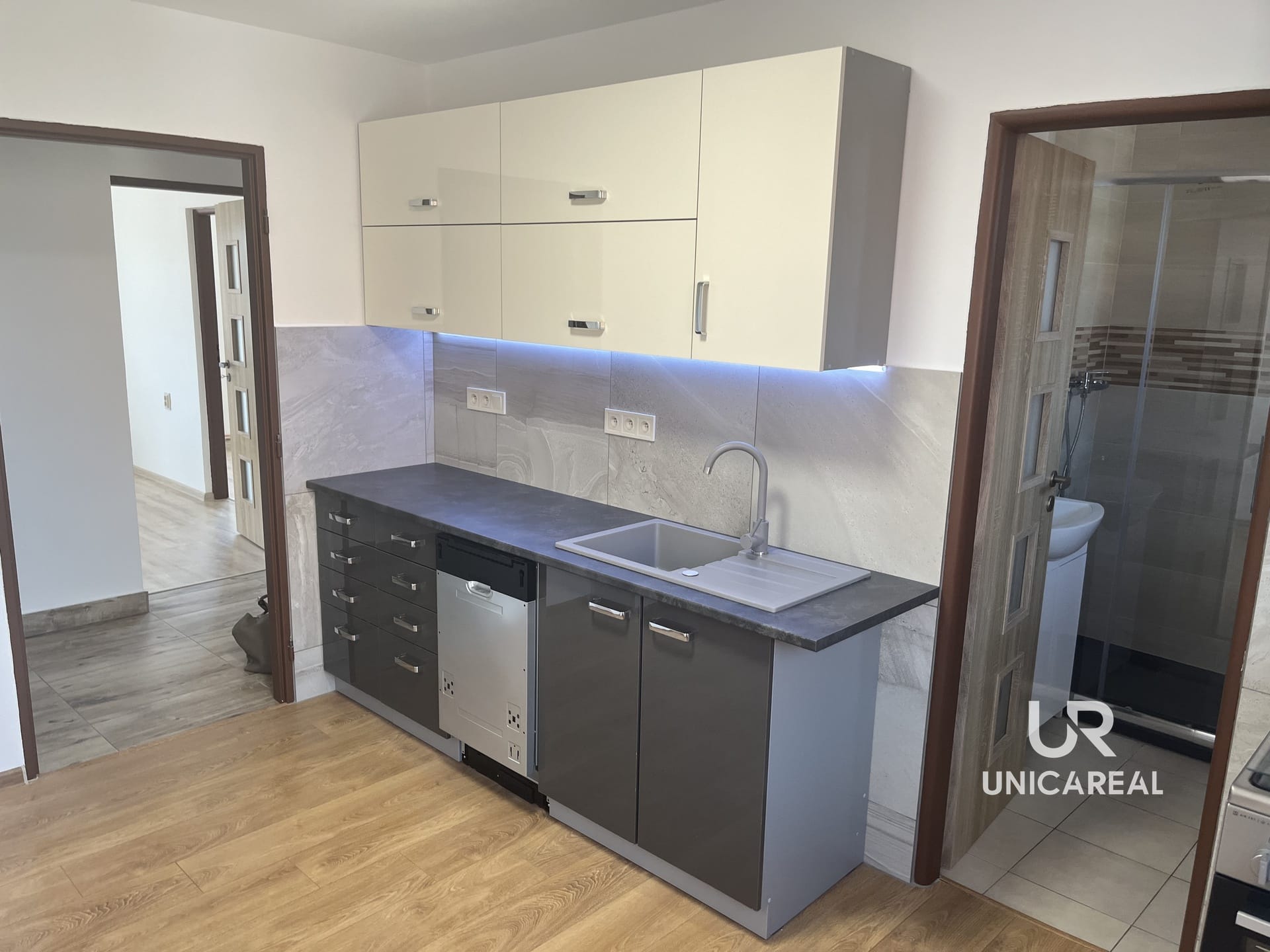 Rajhradice-kuchyn-3-pronajem