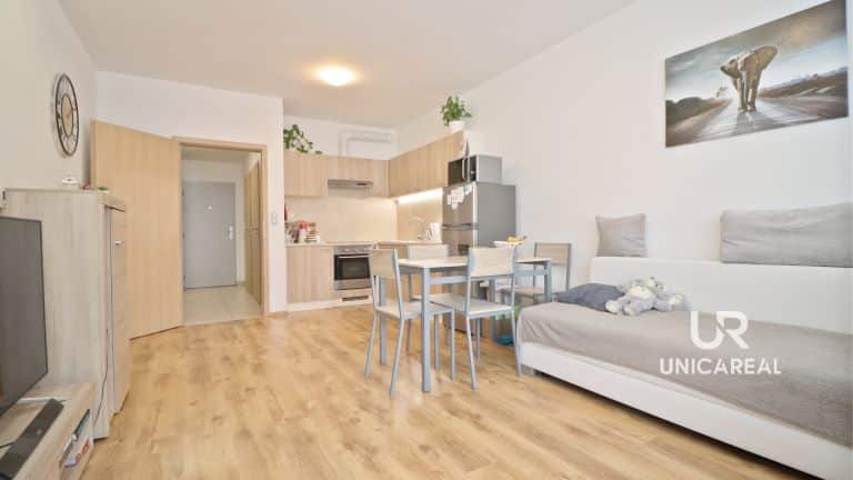 Pronájem bytu v OV 2+kk, 55,2 m2, ulice Jabloňová, Moravany, Brno-venkov,