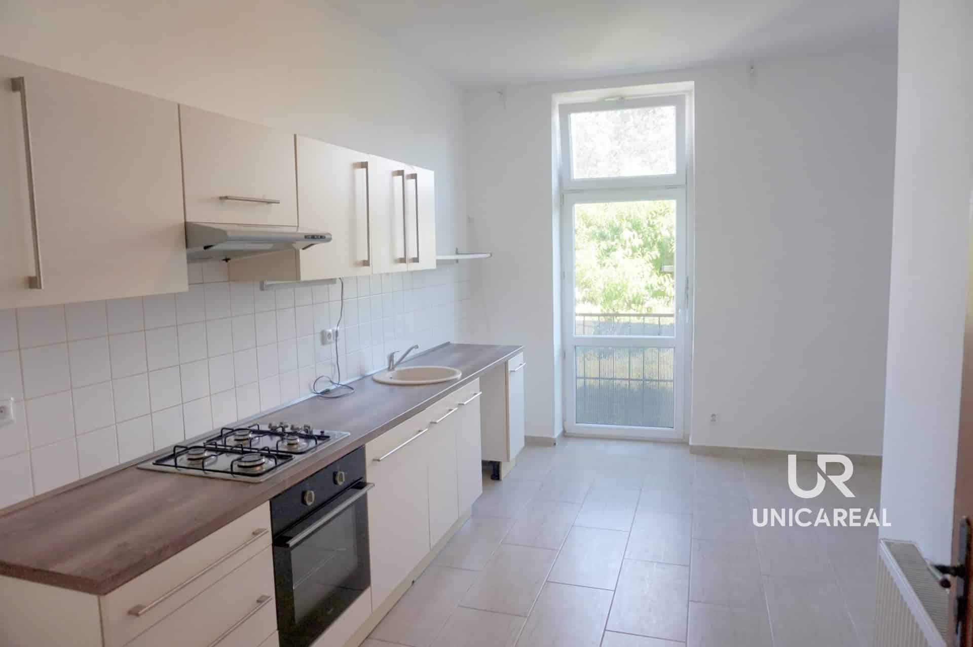 Pronajem-bytu-2kk-Brno-Komarov-Jeneweinova-1