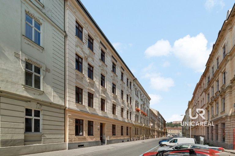 Pronájem kanceláře 32 m²,ul. Zahradnická, Brno – Staré Brno