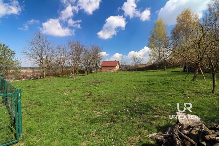 Prodej stavebního pozemku 1 170 m², Sklené nad Oslavou