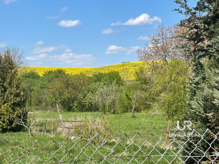 Prodej stavebního pozemku 965 m², Kojátky