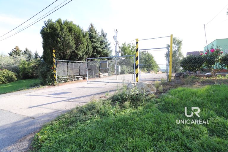 Pronájem skladového prostoru 1760 m2, obec Holubice, okres Vyškov