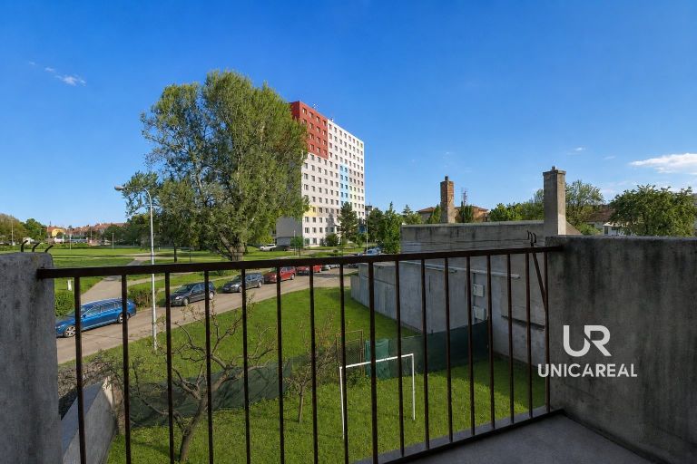 Prodej bytu 2+kk Jeneweinova, Brno-Komárov