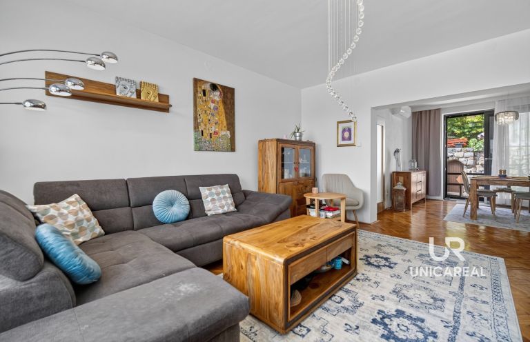 Prodej vilky po rekonstrukci, Pozořice, pozemek 809m²