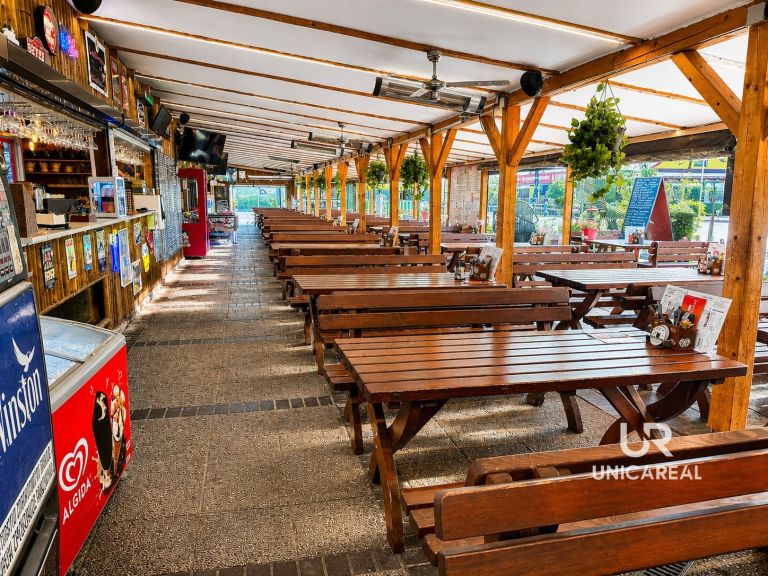 Prodej restaurace 955 m², Pasohlávky