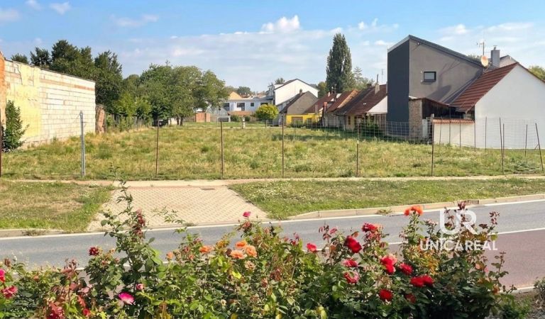 Stavební pozemek v centru Sokolnic, 1238 m²