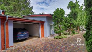 7-Prodej-RD-rodinny-dum-vicegeneracni-s-garazi-Brno-Komin