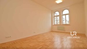 Pronajem-bytu-11-Brno-Veveri-Hrncirska-obyvaci-pokoj-3