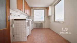 Prodej-domu-Drnovice-u-Vyskova-kuchyne-v-patre