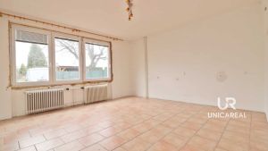 Prodej-domu-Drnovice-u-Vyskova-obyvaci-prostor-prizemi