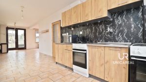 Prodej-domu-Drnovice-u-Vyskova-kuchyne-prizemi