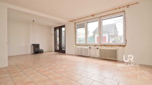 Prodej-domu-Drnovice-u-Vyskova-obyvaci-prostor-prizemi-2