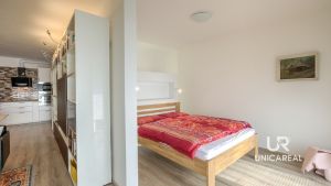 IMG_2783_4_5_tonemapped-1