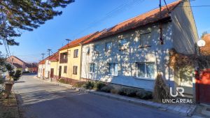 prodej-domu-mourinov-unicareal-1