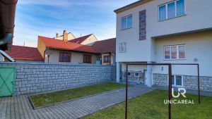 prodej-domu-sivice-unicareal-30