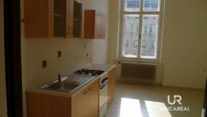 Kuchyne_Zmenit-velikost