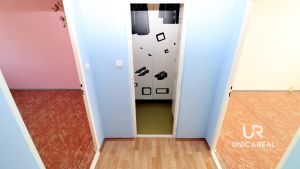 idlochovice-chodba-satna