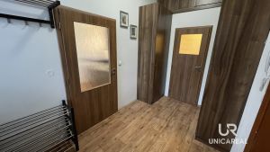 842BB160-5CE8-4F25-BC18-6F8B62E946B0