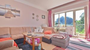 Obyvaci-pokoj-v-prizemi