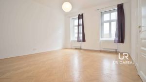 Pronajem-bytu-31-Nove-Sady-Brno-Stare-Brno-obyvaci-pokoj-2