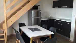 Vaclavov-kuchyn-s-jidelnou