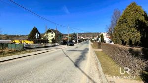 70276069-689c-4a0e-878d-d3293a7fd6ee