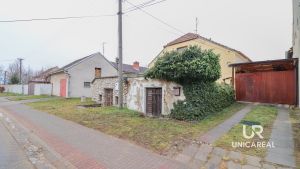 Pohled-na-dum-z-ulice