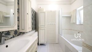 Koupelna-rodinny-dum