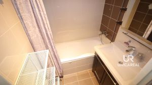 Pronajem-bytu-31-Okrouhla-Brno-Bohunice-koupelna